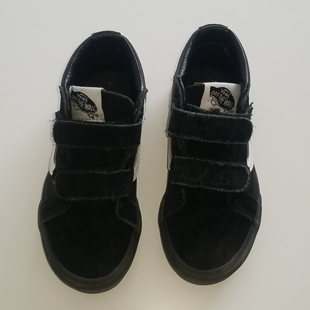 Toddler boys Vans sneakers